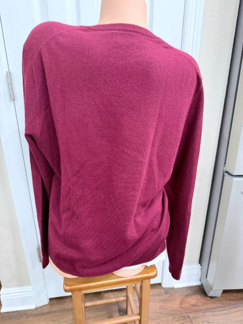 J.Crew 100% Cashmere V-Neck Sweater Large Berry Red Burgundy Soft Luxury Knit